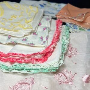 Lot of Assorted Vintage Kitsch Floral Handkerchiefs Hankies